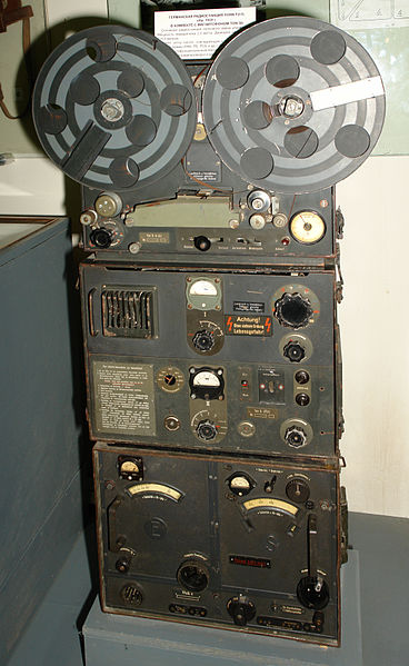 File:Radio Frequency Amplifier 1939 Radio Frequency Amplifier Attribution.jpg
