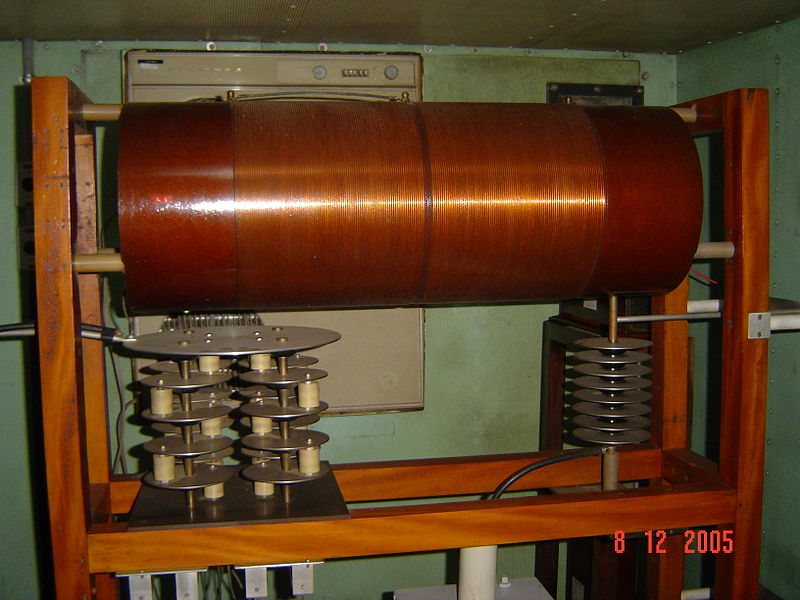 File:Tuned Circuits 2005 Tuned Circuit of a Very Low Frequency Ionospheric Sounding Transmitter Attribution.jpg