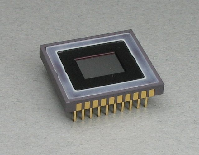 File:Charge Coupled Image Sensor 2006 CCD Image Sensor Attribution.jpg