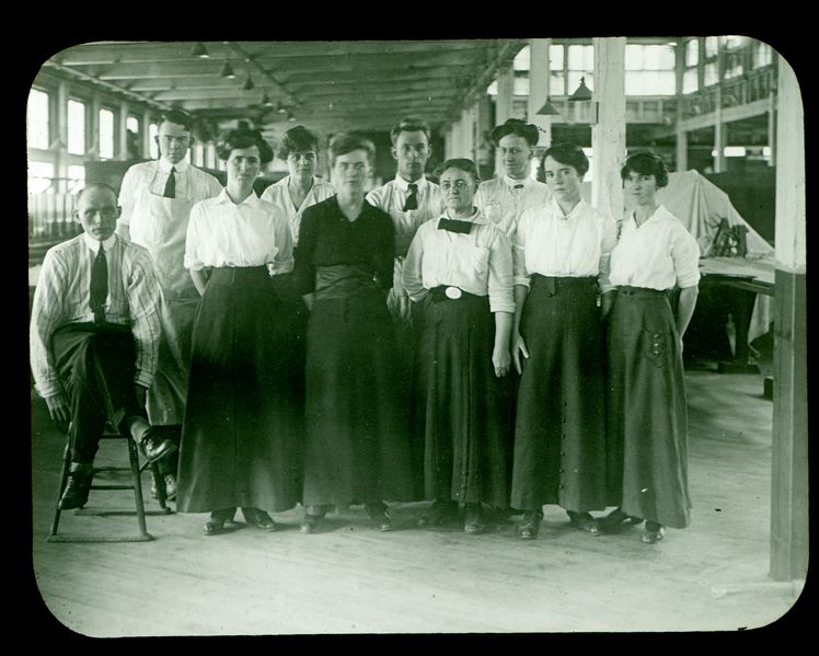 File:22A - Group of Workers.jpg