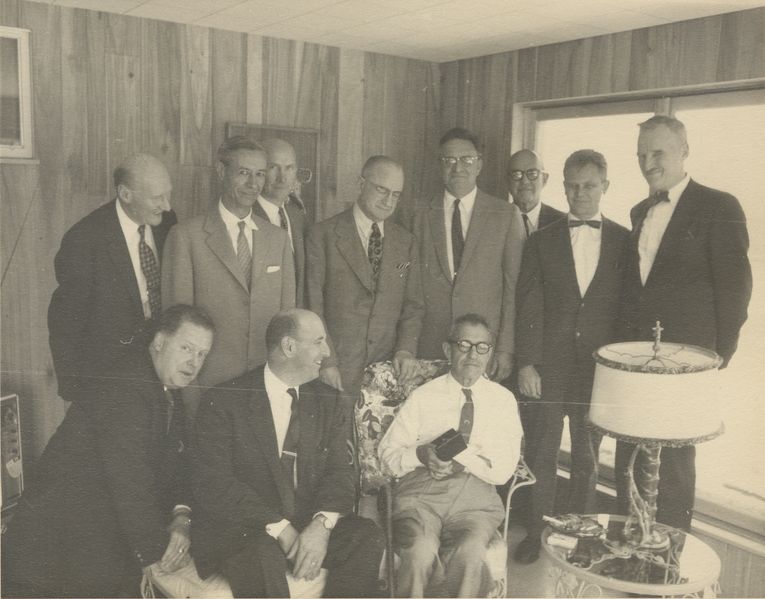 File:5474-001 - IRE Executive Committee meeting, Syracuse, NY, June 1958.jpg