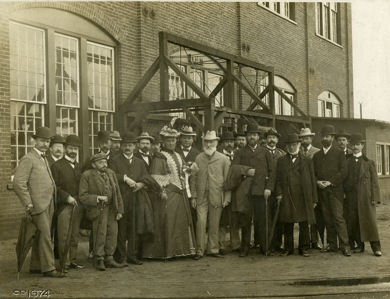 File:4231 - Lord and Lady Kelvin and group at GE.jpg