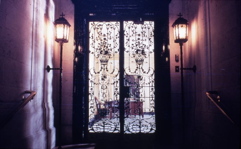 File:5418 - Lobby no. 5 E. 79th Looking out.jpg