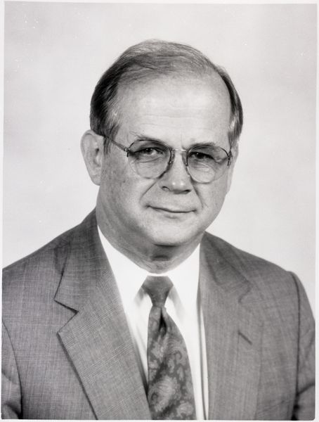 File:Cary R. Spitzer 2981.jpg