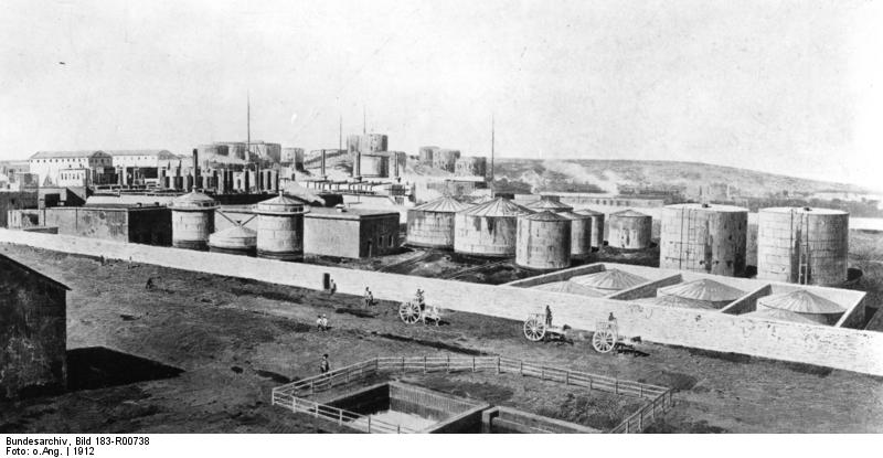 File:Gas Industry 1912 Baku Gas and Oil Refinery.jpg