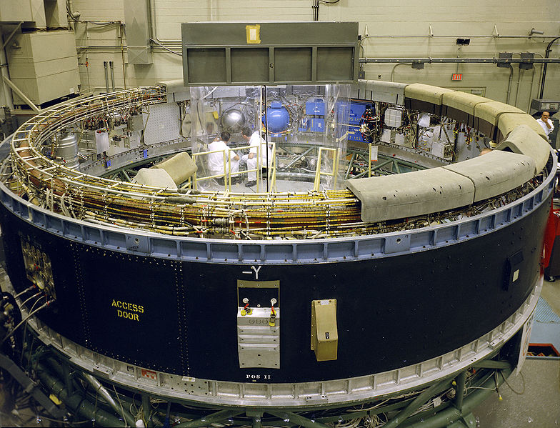 File:Space Vehicles 1976 NASA System Test of the Saturn V Instrument Unit.jpg