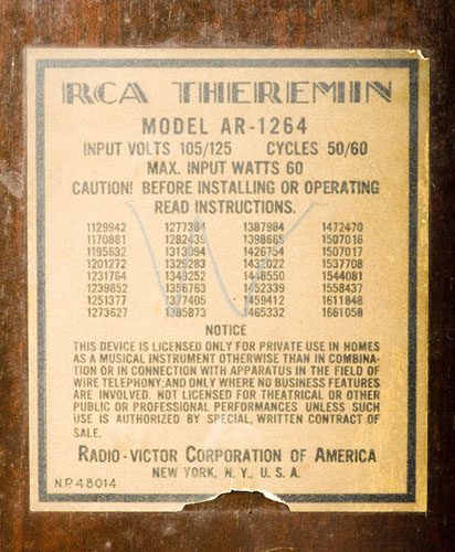 File:RCA Theremin5.jpg