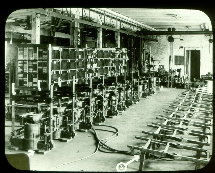 File:787 - Machines Early Assembly.jpg