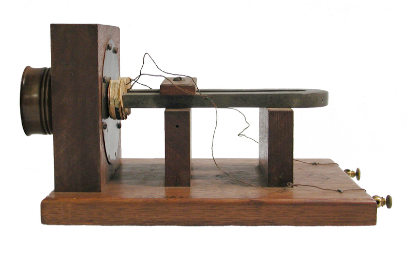 File:First Practical Telephone.png