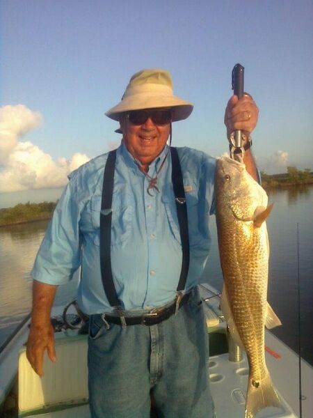 File:Walter's Prize Red Fish Caught in 2013.jpg