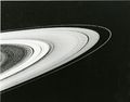 Saturns Rings Voyager 0685.jpg