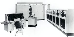 0021 - UNIVAC.jpg