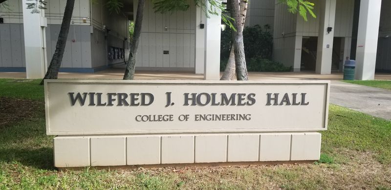 File:Alohanet plaque Holmes building.jpg