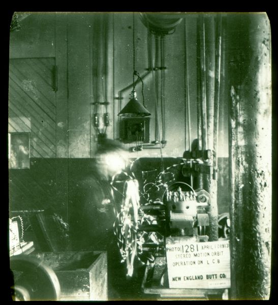 File:828 - New England Butt Co. - Stereo Motion Orbit Machine - 1913.jpg