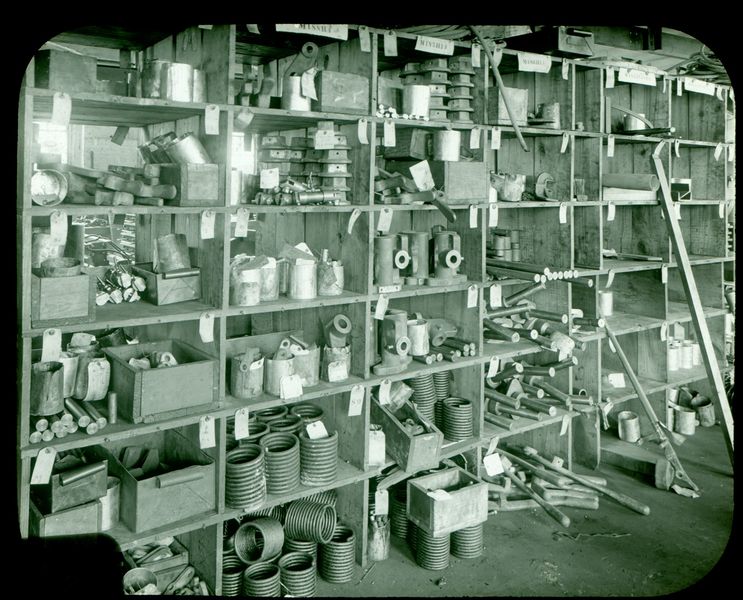 File:788 - Stores WW Assembly Bins - Tabor mfg. co.jpg