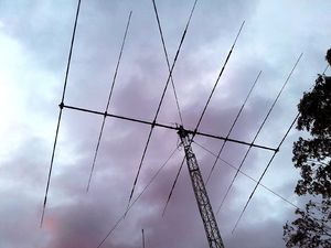 hy gain antennas