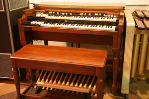 Đàn organ Hammond B3 - Kỹ thuật vàĐàn organ Hammond B3 - Kỹ thuật và  