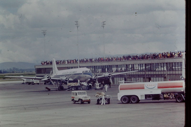 File:Buca Airport 1969.JPG